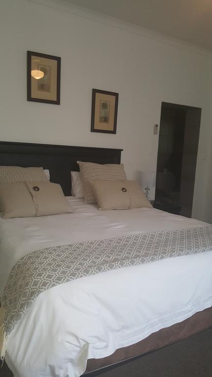 Spring Acres Guesthouse Mbombela Exterior photo